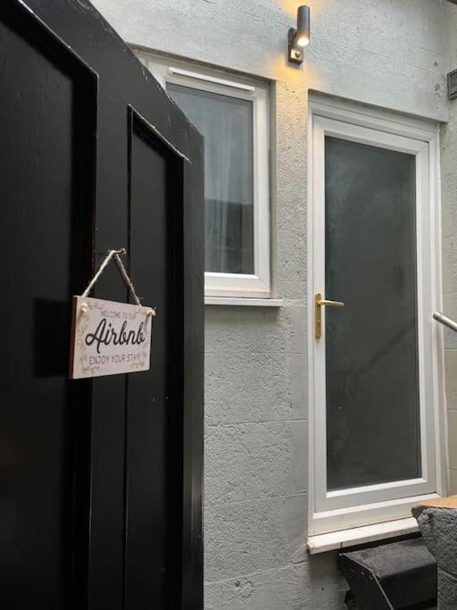 Peaceful Apartment In The Heart Of Frome Ngoại thất bức ảnh